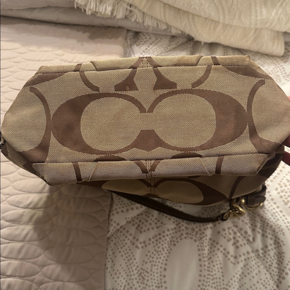 Medium size coach bag - Picture 4 of 6